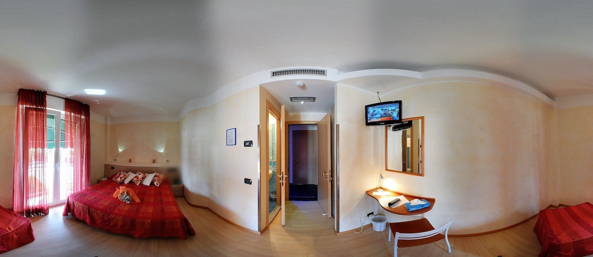 Hotel Savoia Lignano Sabbiadoro Luaran gambar