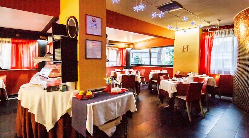 Hotel Savoia Lignano Sabbiadoro Luaran gambar