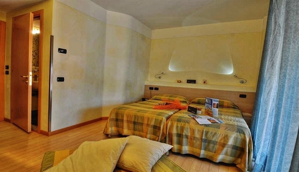 Hotel Savoia Lignano Sabbiadoro Luaran gambar